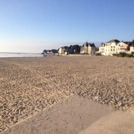 Au Calme Du Bois Du Pouliguen Plage Et Port A Pied Le Pouliguen Exterior foto