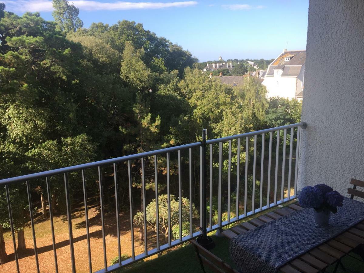 Au Calme Du Bois Du Pouliguen Et Port A Pied Apartment
